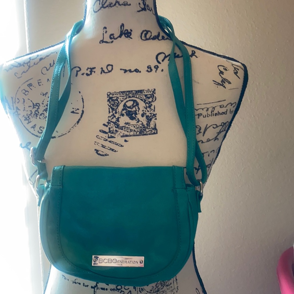 BCBGeneration cross body